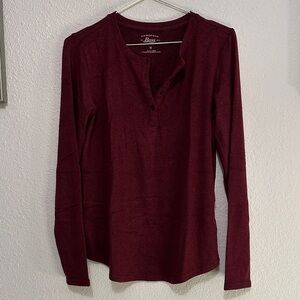 Bass Deep Red Long Sleeve Henley Top Size Small